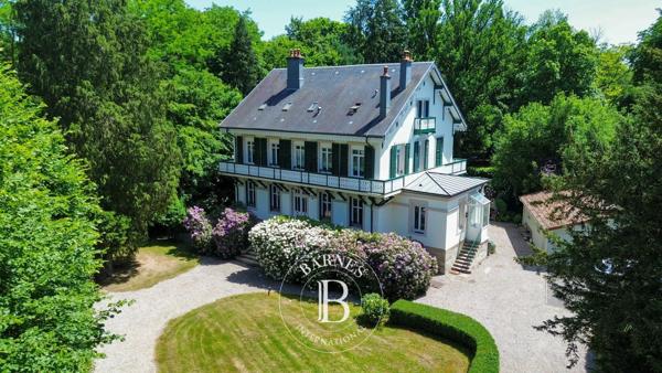 Thaon-les-Vosges, Maison  322 m² à vendre
