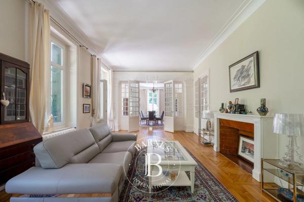Thaon-les-Vosges, Maison  322 m² à vendre