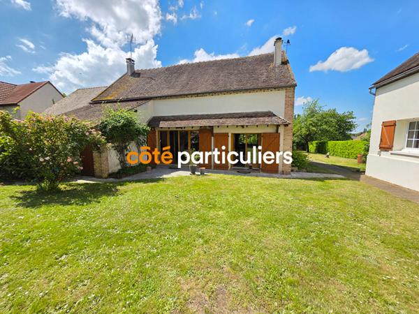 Vente Maison234 m² - 11 Pièces - FOUCHERES (89150)