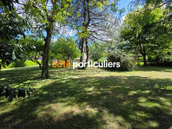 Vente Maison234 m² - 11 Pièces - FOUCHERES (89150)