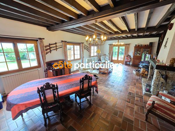Vente Maison234 m² - 11 Pièces - FOUCHERES (89150)