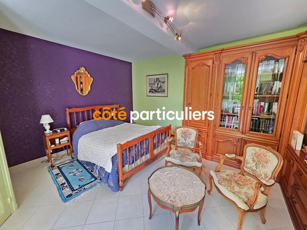 Vente Maison234 m² - 11 Pièces - FOUCHERES (89150)