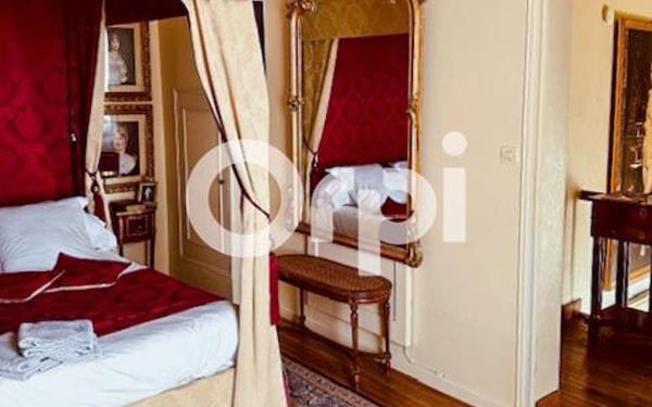 Maison à vendre    3 pièces •  Saumur