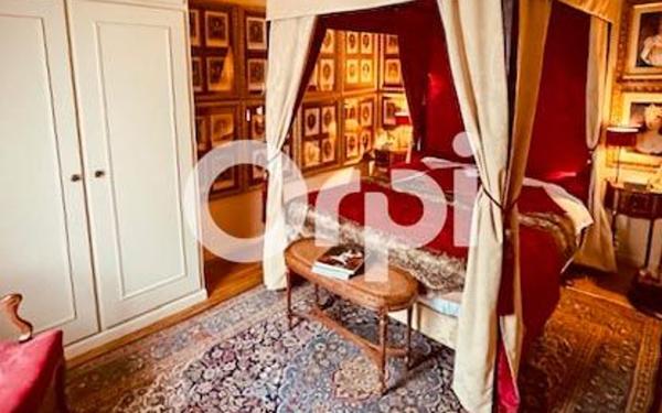 Maison à vendre    3 pièces •  Saumur