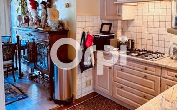 Maison à vendre    3 pièces •  Saumur