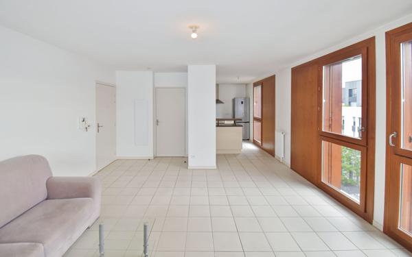Appartement à louer    2 pièces • 49,23 m2 Lyon 8
