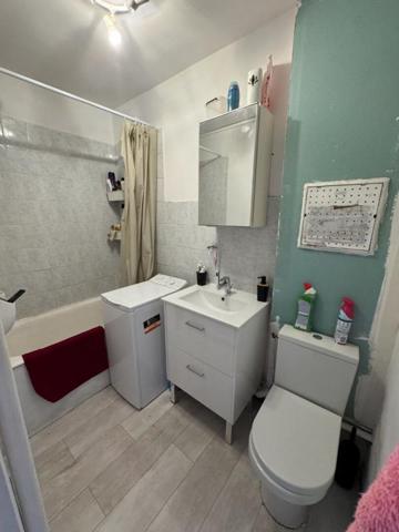 Grand studio à Villiers Le Bel Résidence Carnot