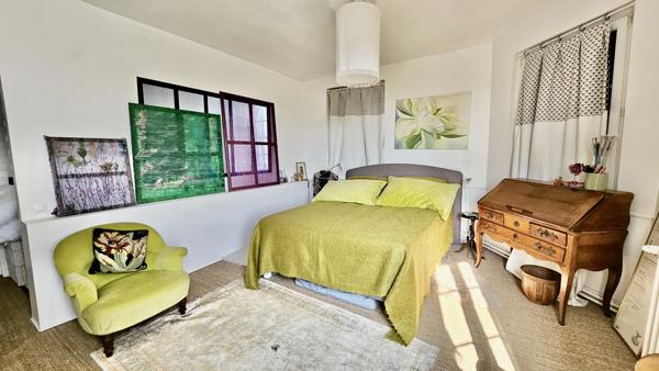 Maison 8 pièces - 210 m²