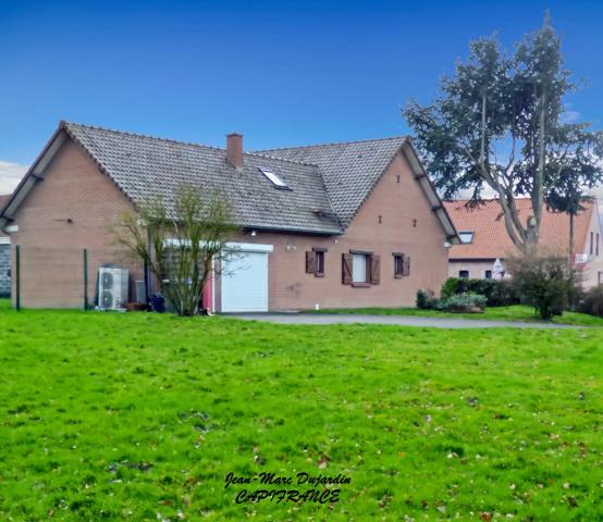Bruille-lez-Marchiennes (59490) – Propriété familiale 202 m² – 5 chambres – 4 200 m² de terrain – 268 000 € FAI