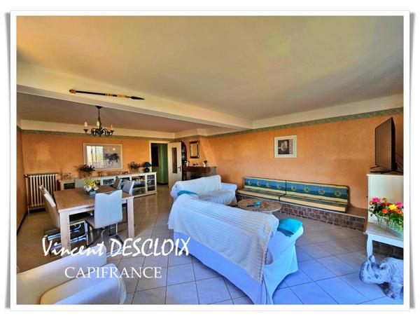 Maison à vendre 8 pièces SAULIEU (21210) Terrain 2383m² arboré et clos.