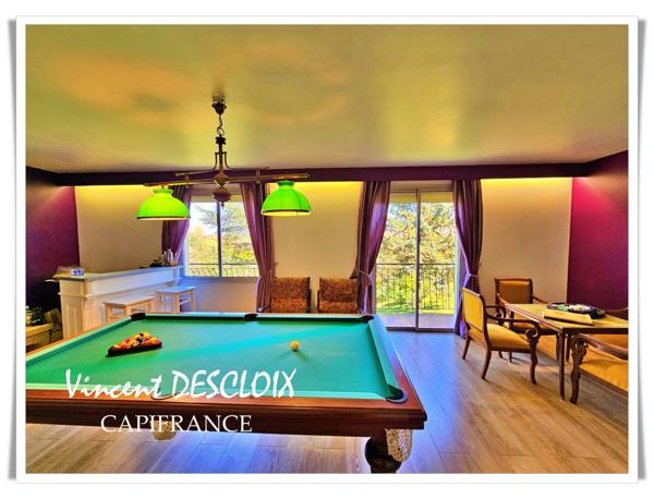 Maison à vendre 8 pièces SAULIEU (21210) Terrain 2383m² arboré et clos.