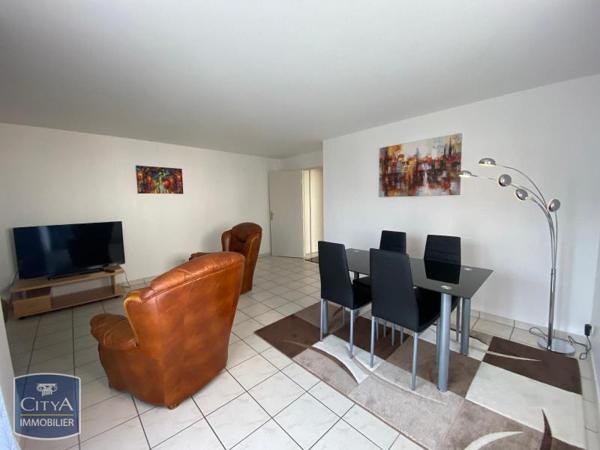 Appartement à louer 3 pièces 66.14m²