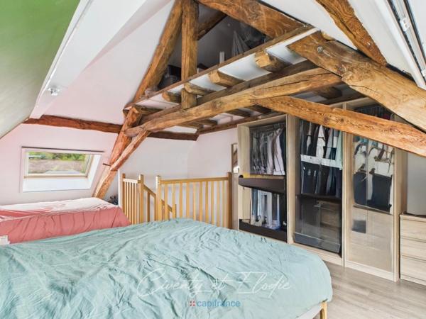 Maison atypique 6 pièces avec terrain à vendre SAINT VITAL (73)