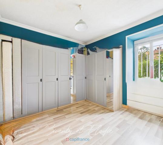 Maison atypique 6 pièces avec terrain à vendre SAINT VITAL (73)