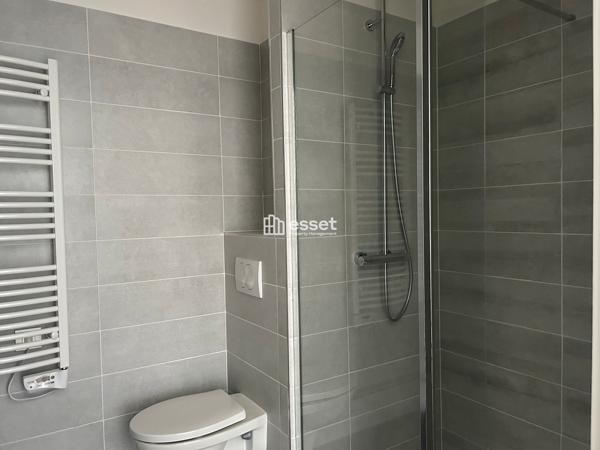 Location Appartement 2 pièces 50.2 m² - Puteaux 92800