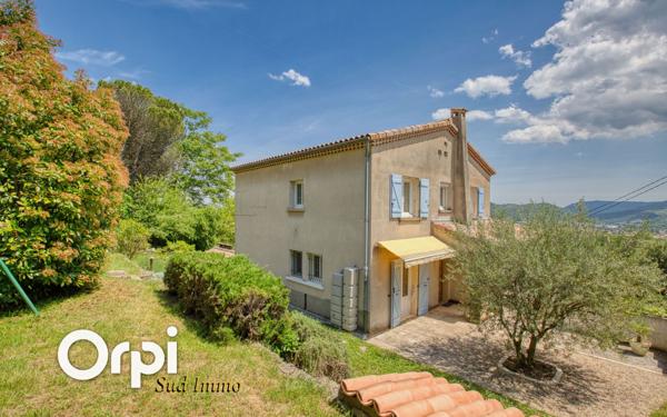 Maison à vendre    7 pièces •  Privas