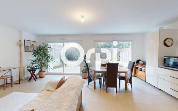 Maison à vendre    4 pièces •  Carqueiranne