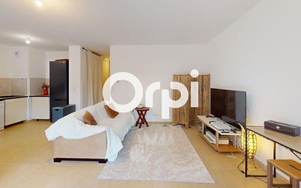 Maison à vendre    4 pièces •  Carqueiranne