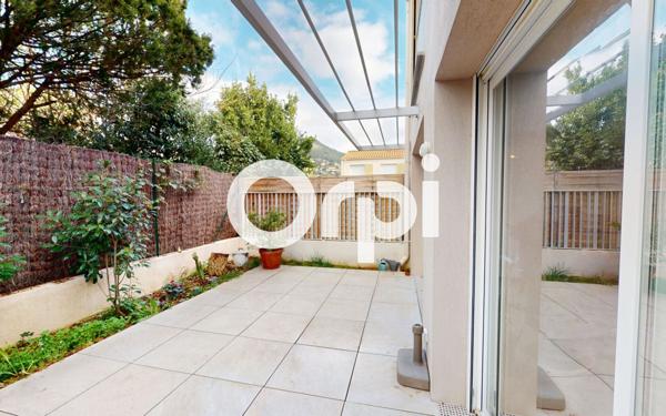 Maison à vendre    4 pièces •  Carqueiranne