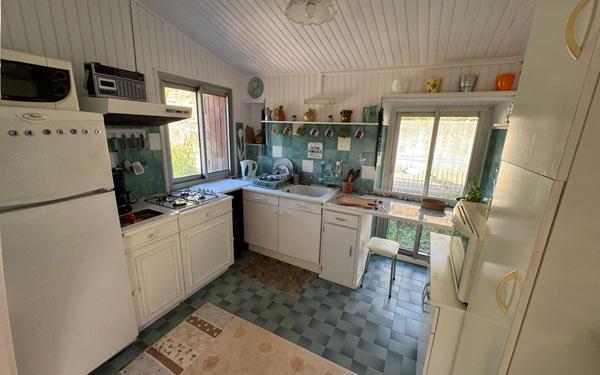 Appartement à vendre    3 pièces •  Robiac-Rochessadoule