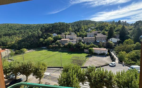 Appartement à vendre    3 pièces •  Robiac-Rochessadoule