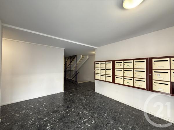 Appartement T3 à vendre  3 pièces - 75 m2 BESANCON - 25