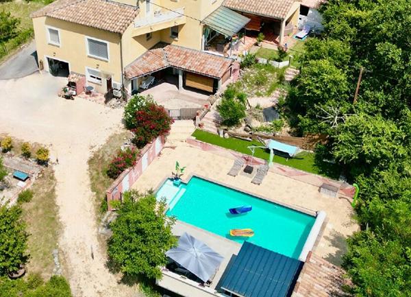 Maison à vendre  7 pièces • 180 m2 Ruoms