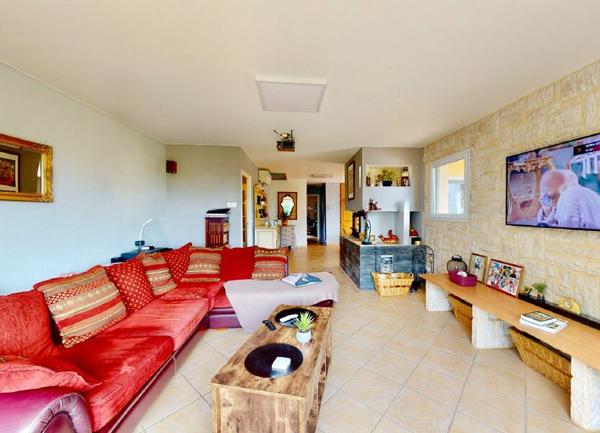 Maison à vendre  7 pièces • 180 m2 Ruoms