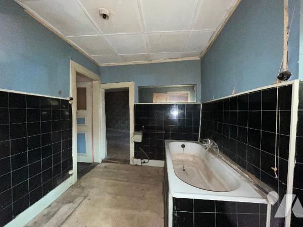 Maison de 82 m² à rénover – Cœur de Rouffach - Garage, cave, cour et terrasse