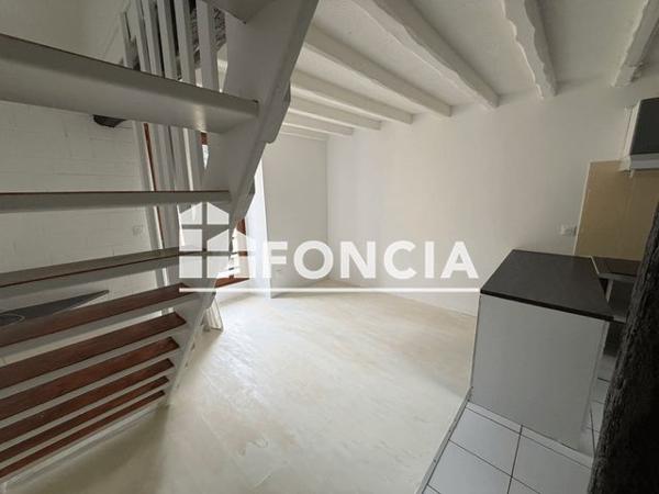 Location Studio 27.31 m² - 25 RUE DU GENERAL LECLERC Corbeil Essonnes 91100