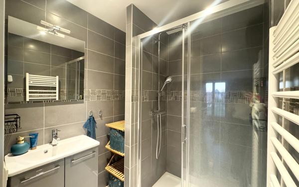 Appartement à vendre    4 pièces •  Tigery