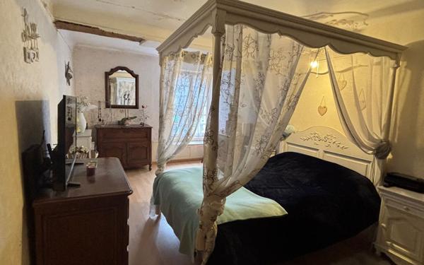 Maison à vendre    5 pièces • 176 m2 Juvigny-sur-Loison