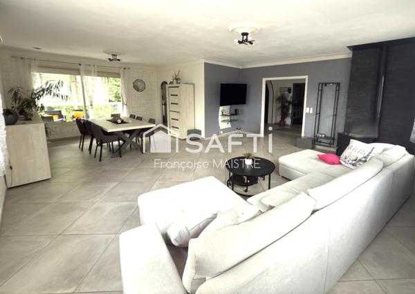 Maison rénovée de 156 m² avec véranda, balcon et parking