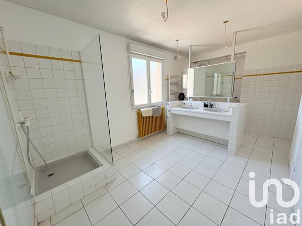 Maison à vendre 9 pièces 273 m² Fourchambault