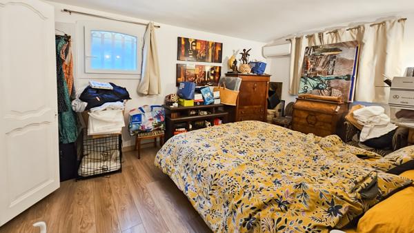 Montauroux (83440) À Montauroux, villa 7 pièces + studio sur terrain de 5000 m² environ