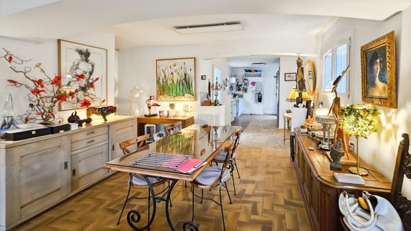 Montauroux (83440) À Montauroux, villa 7 pièces + studio sur terrain de 5000 m² environ