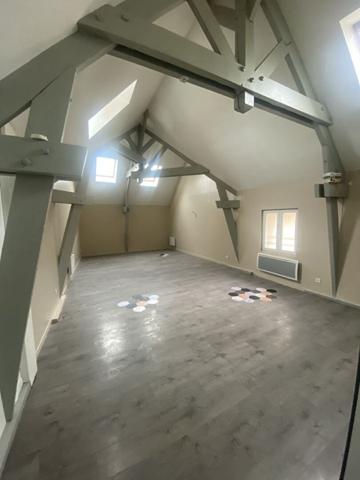 Vente Appartement200 m² - 1 Pièce - HAM (80400)