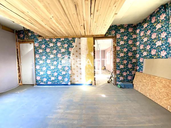 Maison à rénover - env. 140 m2 - 3 ch - Crespin