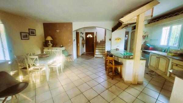 Aux Camoins, Magnifique Villa de T5 130 m² sur 2000 m² avec piscine,,garage