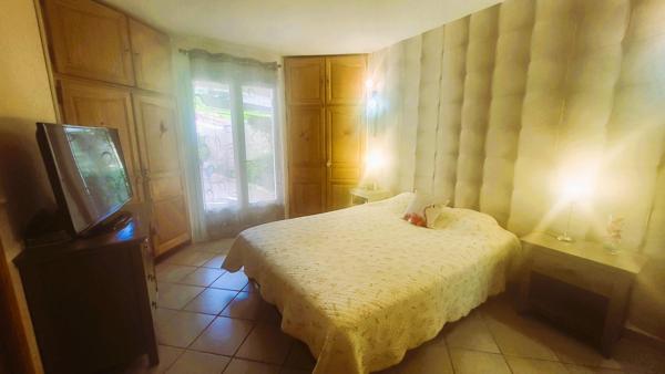 Aux Camoins, Magnifique Villa de T5 130 m² sur 2000 m² avec piscine,,garage