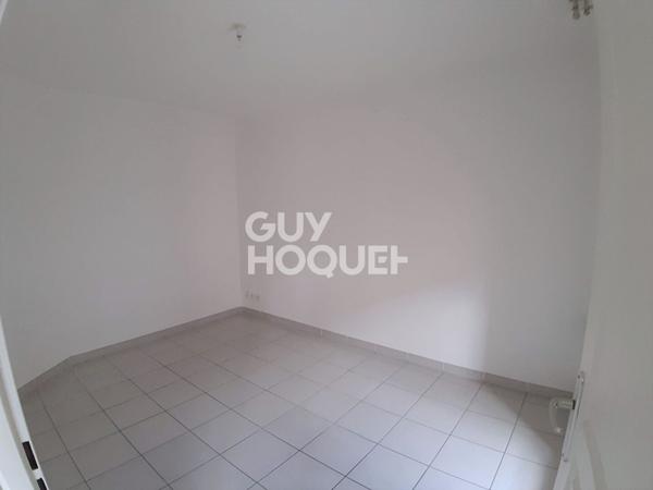 Appartement Aubenas 4 pièce(s) 75.93 m2