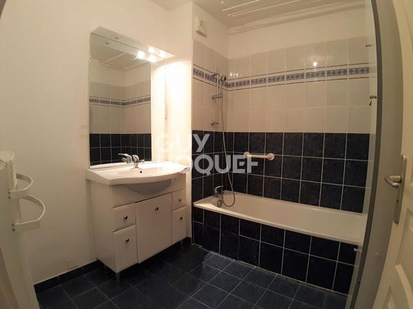 Appartement Aubenas 4 pièce(s) 75.93 m2