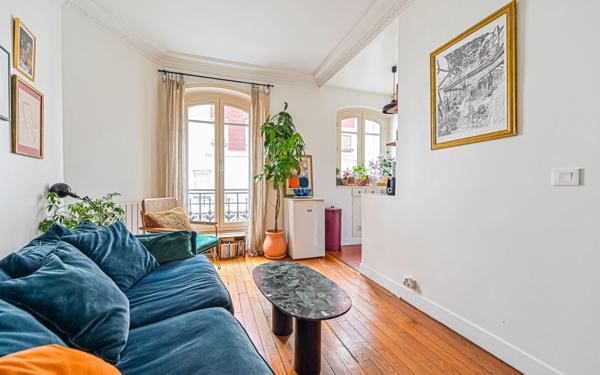 Appartement à vendre    3 pièces • 47 m2 Paris 20