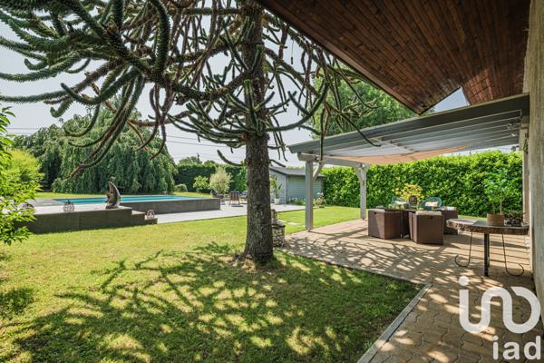 Maison à vendre 8 pièces 195 m² Coublevie