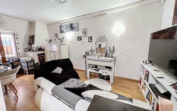 Maison à vendre    3 pièces • 62,45 m2 Fréjus