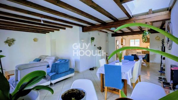 Maison plain pied, 4 chambres, garage, piscine, jardin.