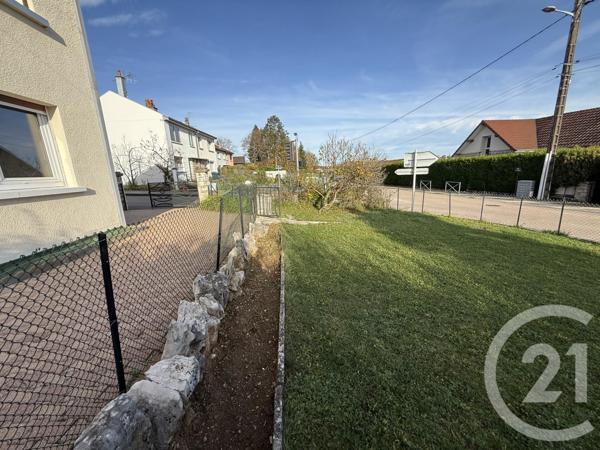 Maison à vendre  4 pièces - 84 m2 ECOLE VALENTIN - 25