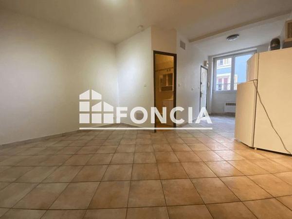 Location Studio 36.22 m² - 19 RUE DES TOURS Martigues 13500