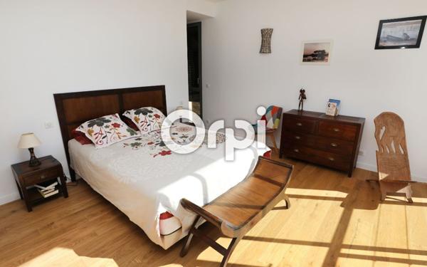 Maison à vendre    6 pièces •  Carqueiranne