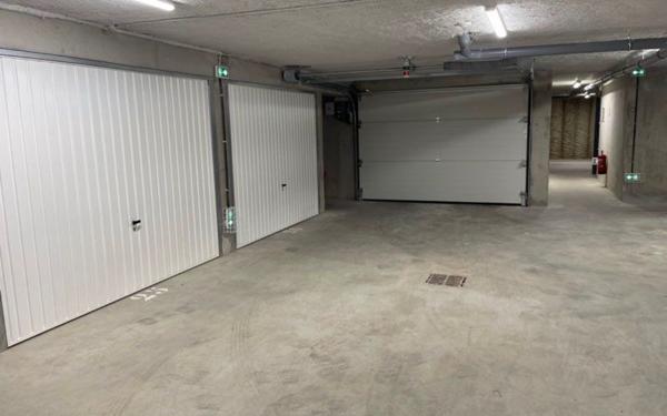 Stationnement à vendre